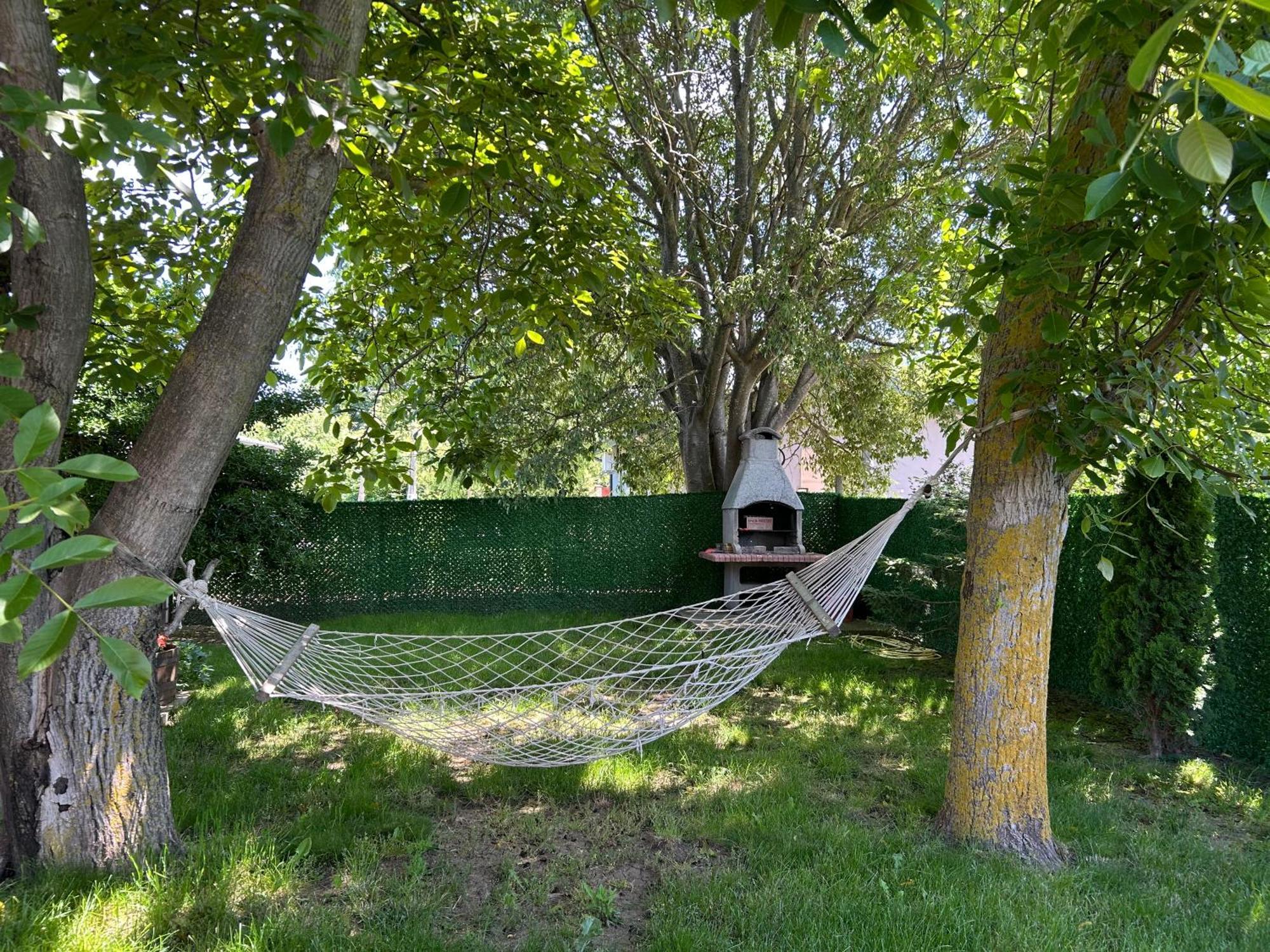 Nadya Holiday Home Krapets  Buitenkant foto