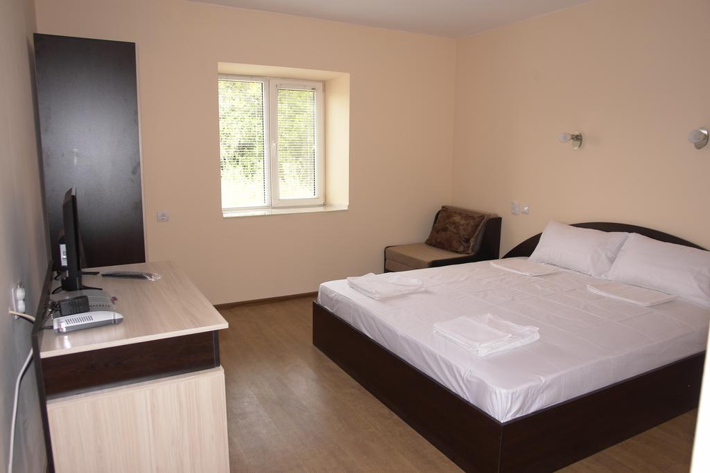 Nadya Holiday Home Krapets  Buitenkant foto